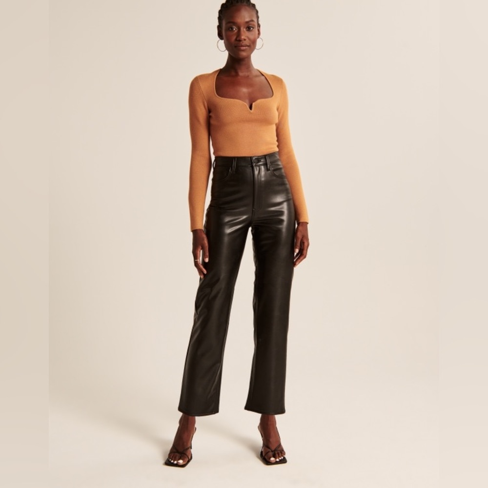 ABERCROMBIE Black Vegan Faux Leather Ankle Straight Pant Ultra High Rise 28/6S
